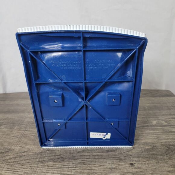 Vintage Novelty M&M Recliner Chair Yellow Candy Dispenser - Picture 5 of 8